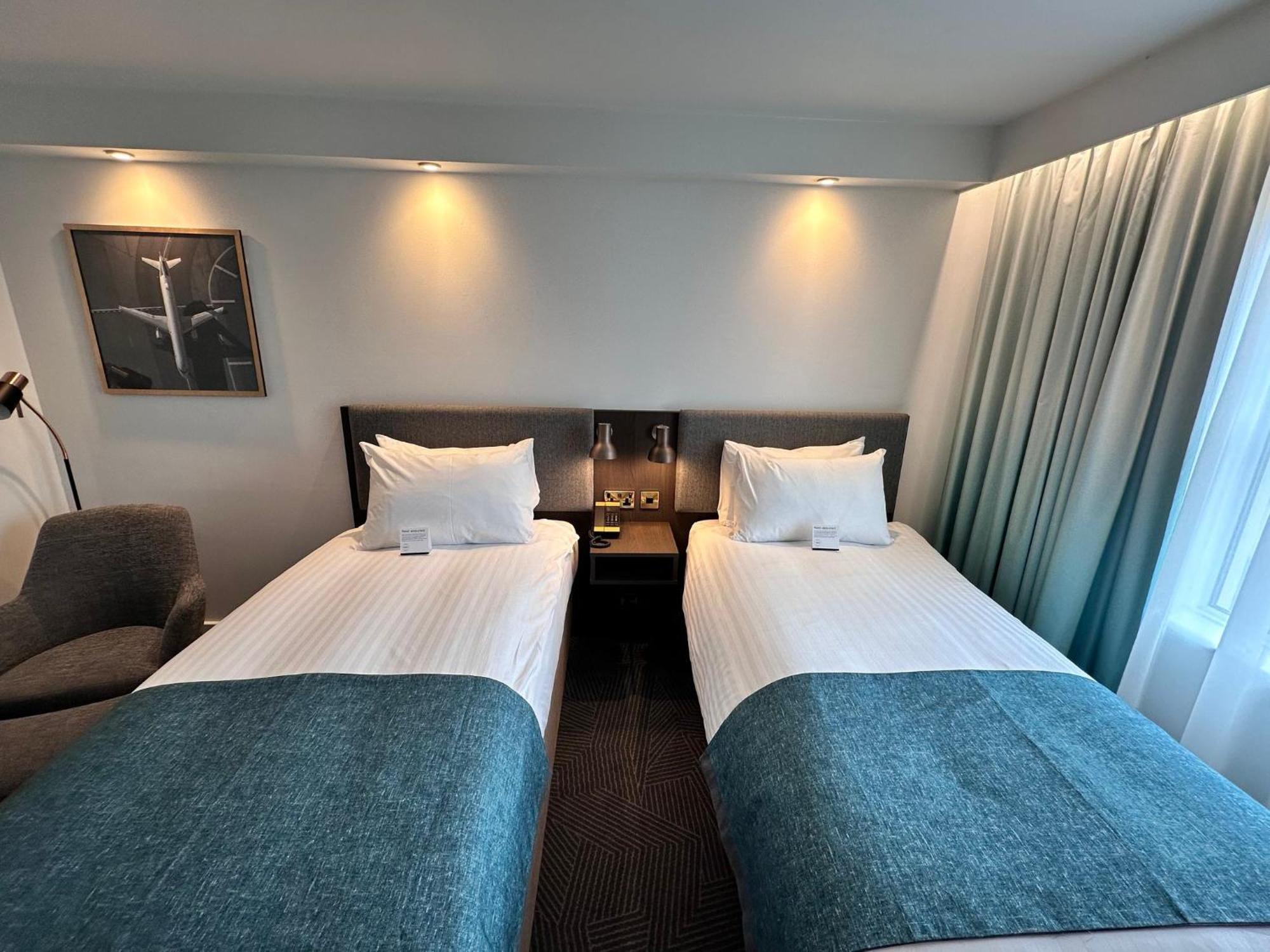 Holiday Inn Bristol Airport By Ihg Redhill  Екстериор снимка