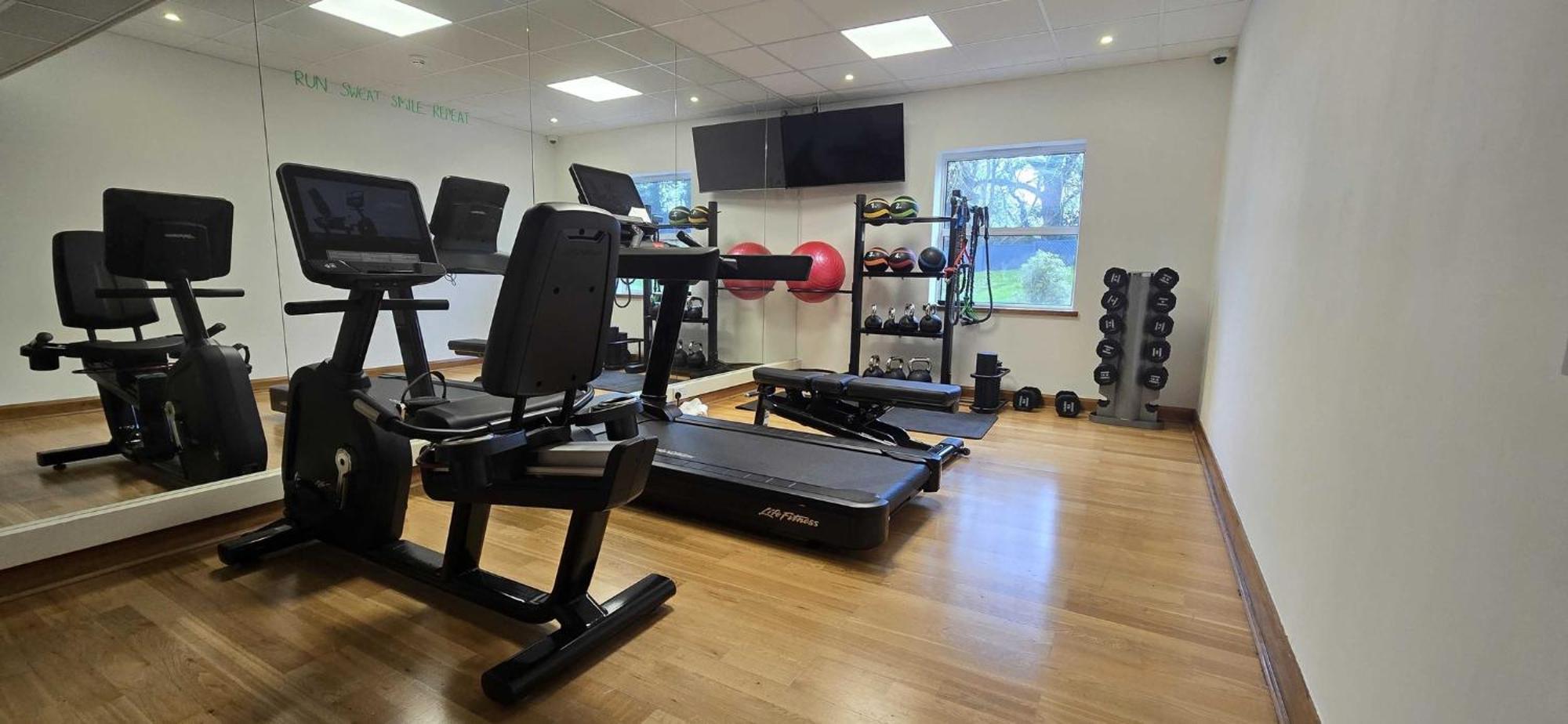 Holiday Inn Bristol Airport By Ihg Redhill  Екстериор снимка
