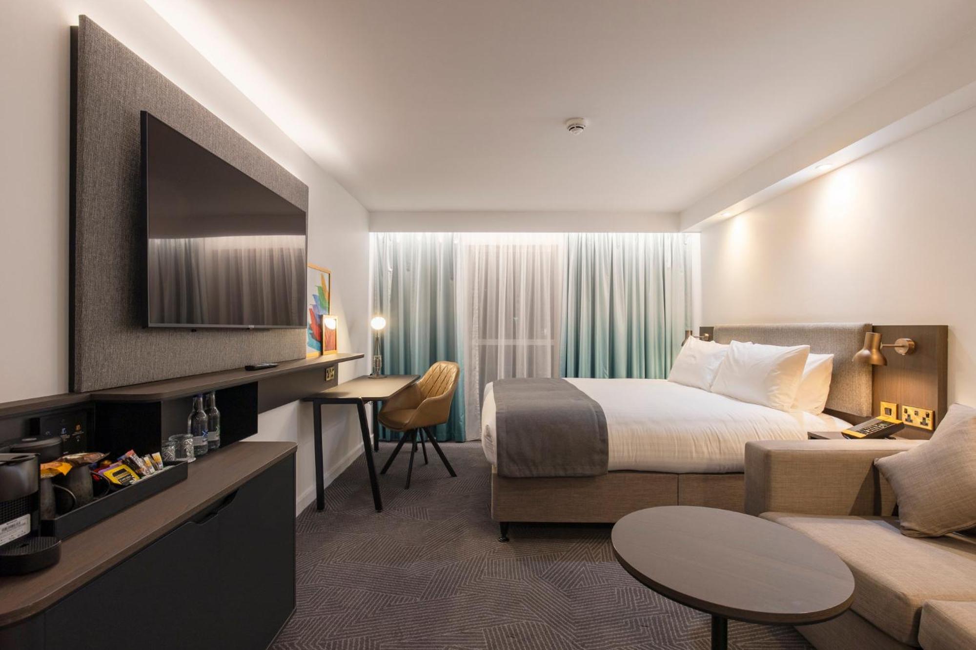 Holiday Inn Bristol Airport By Ihg Redhill  Екстериор снимка