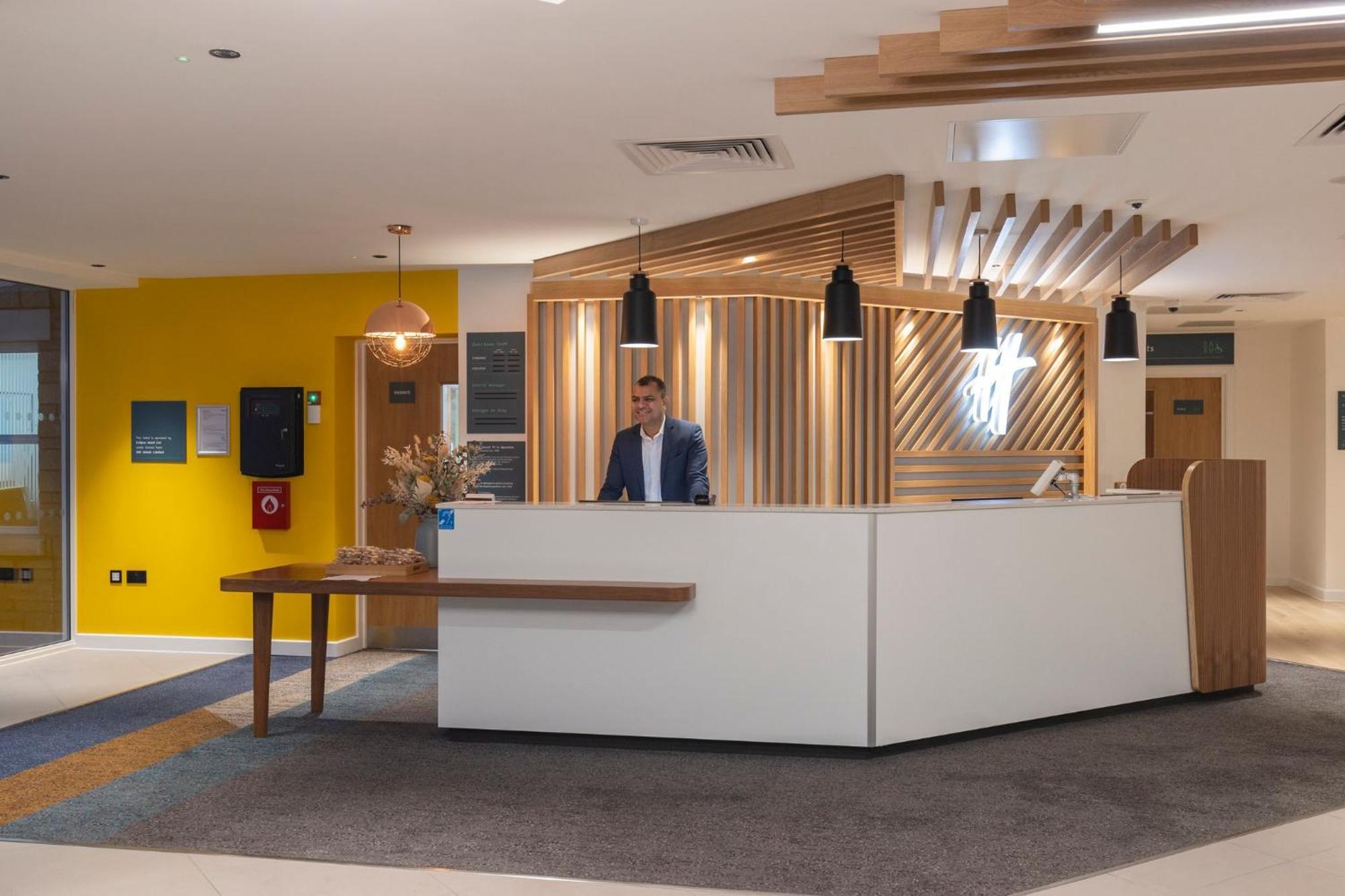Holiday Inn Bristol Airport By Ihg Redhill  Екстериор снимка
