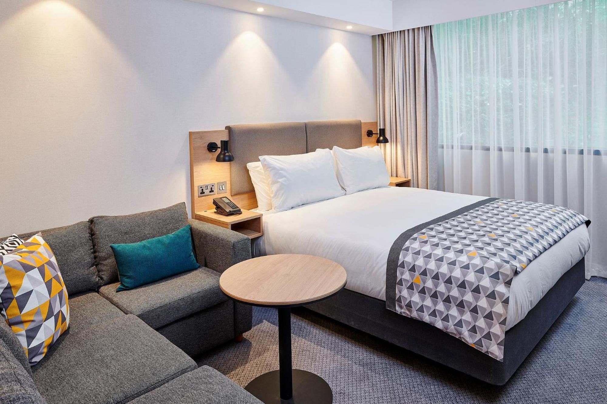 Holiday Inn Bristol Airport By Ihg Redhill  Екстериор снимка