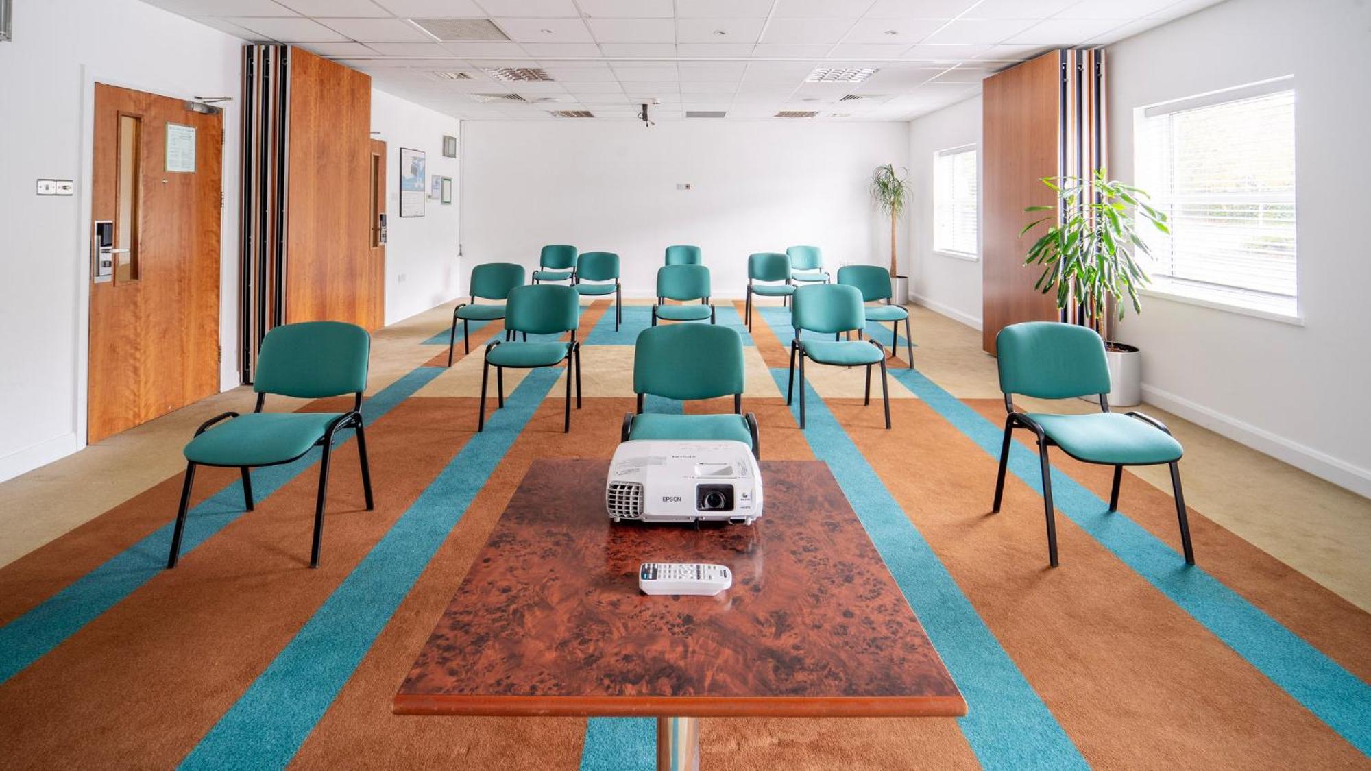 Holiday Inn Bristol Airport By Ihg Redhill  Екстериор снимка