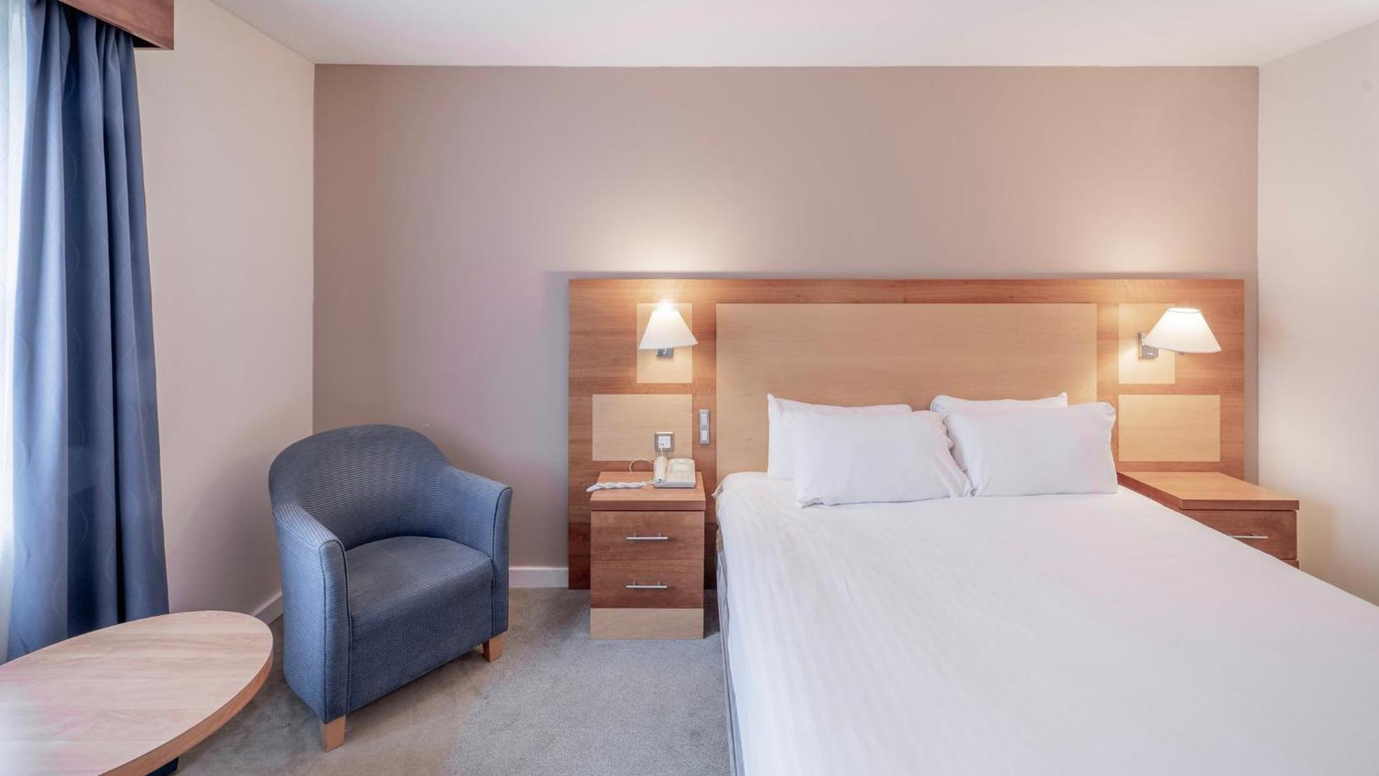 Holiday Inn Bristol Airport By Ihg Redhill  Екстериор снимка